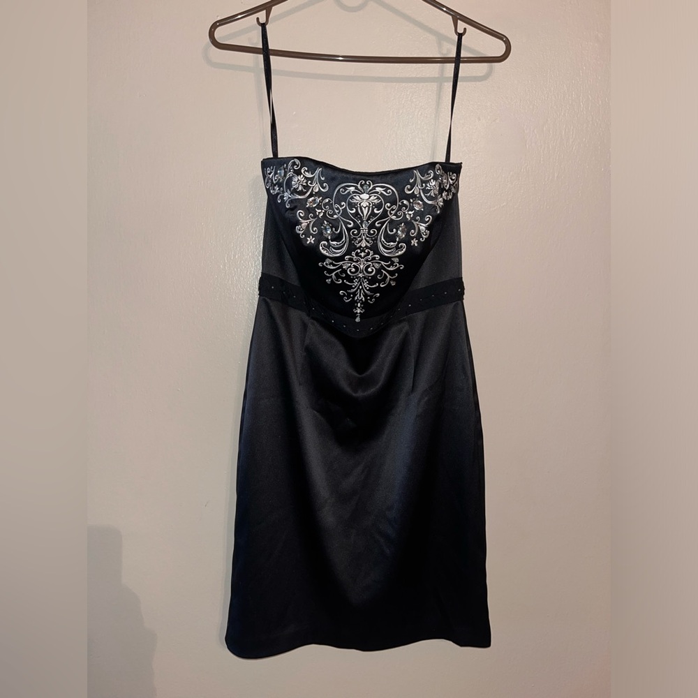 Women’s White House Black Market Dress size 2